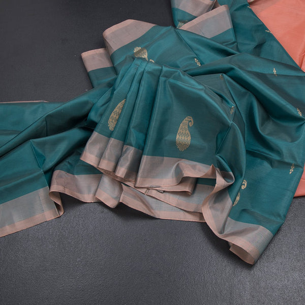 Vaazhai Naar Peacock Green Saree With Thread Buttas And Contrast Pallu 02