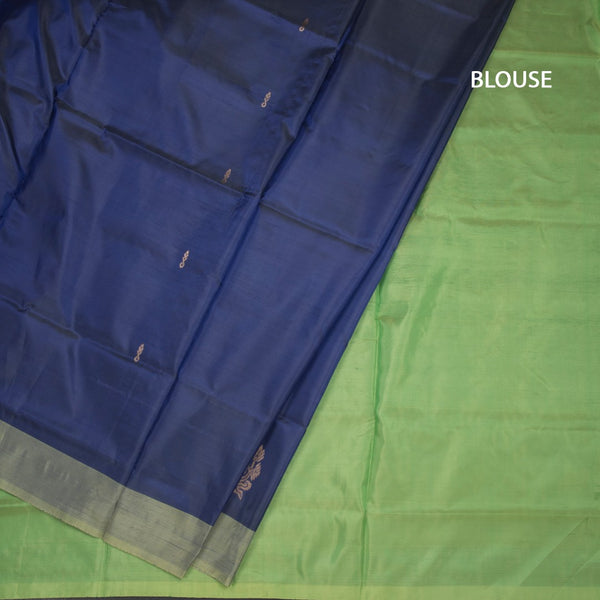 Vaazhai Naar Dark Blue Saree With Thread Buttas And Contrast Pallu