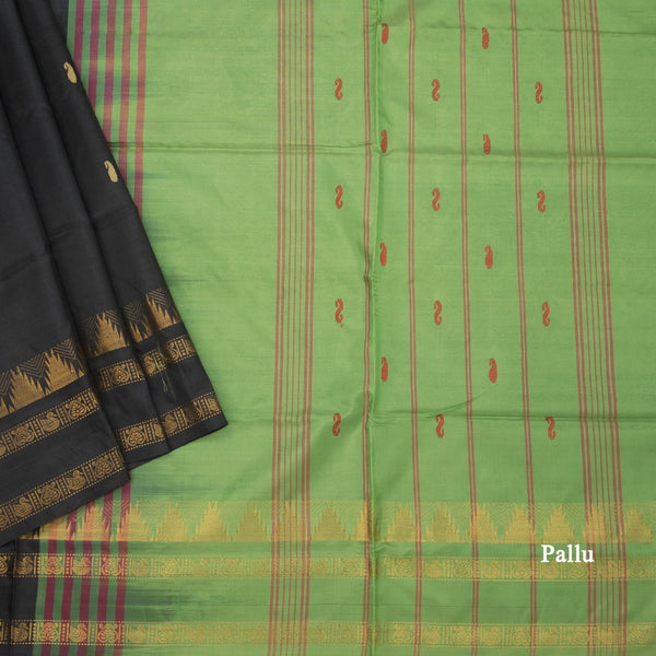 KSRTSR42105-3-Vaazhai-Naar-Black-Saree-With-Thread-Buttas-And-Contrast-Pallu-pallu