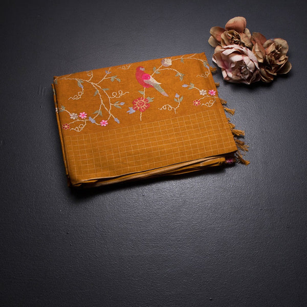 KSRTSR42129-1-Raw-Silk-Mustard-Yellow-Zari-With-Thread-Work-Saree-In-Birds-Design-02-fold