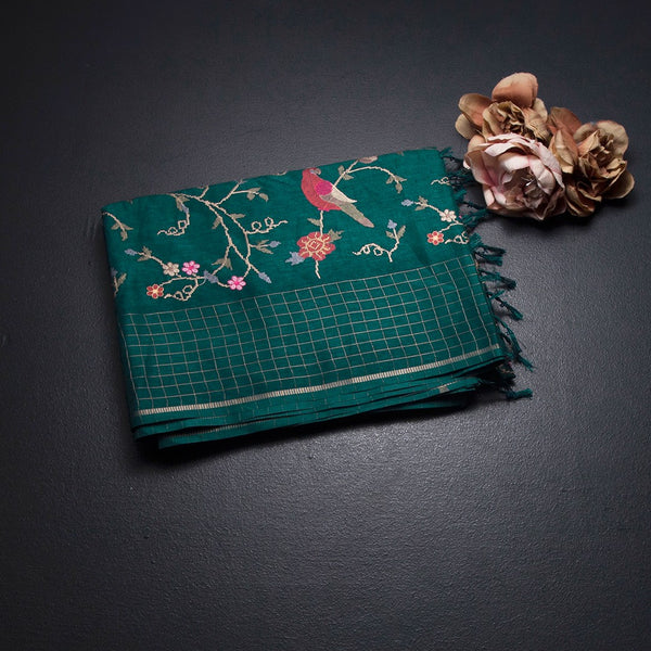 KSRTSR42131-1-Raw-Silk-Peacock-Green-Zari-With-Thread-Work-Saree-In-Birds-Design-fold