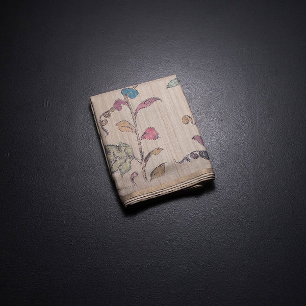 KSRTSR42161-1-Semi-Raw-Silk-Cream-Printed-Saree-With-Floral-Creeper-Design-03-fold