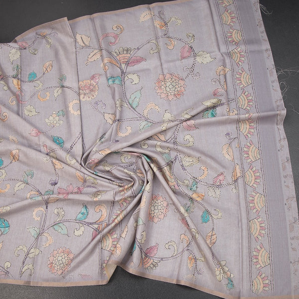 KSRTSR42165-5-Semi-Raw-Silk-Grey-Printed-Saree-With-Floral-Creeper-Design-03-crush
