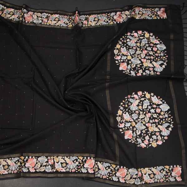 KSRTSR42270-5-Raw-Silk-Black-Saree-With-Zari-Buttas-And-Thread-Border-crush