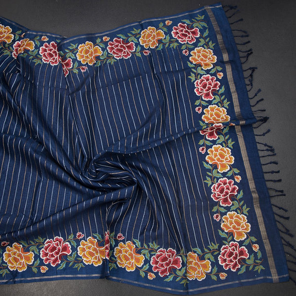 KSRTSR42274-5-Raw-Silk-Dark-Blue-Zari-Stripes-Saree-And-Floral-Thread-Border-crush