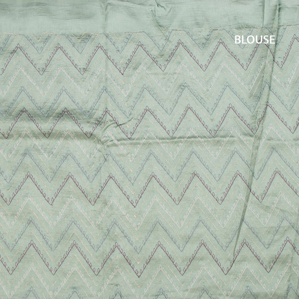 KSRTSR42281-3-Raw-Silk-Pista-Green-Thread-Work-Saree-With-Birds-Design-04-blouse