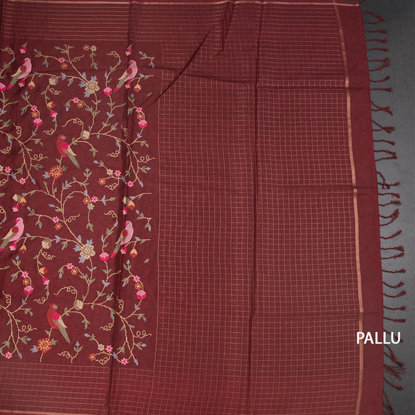 KSRTSR42301-2-Raw-Silk-Maroon-Thread-Work-Saree-With-Birds-Design-02-pallu