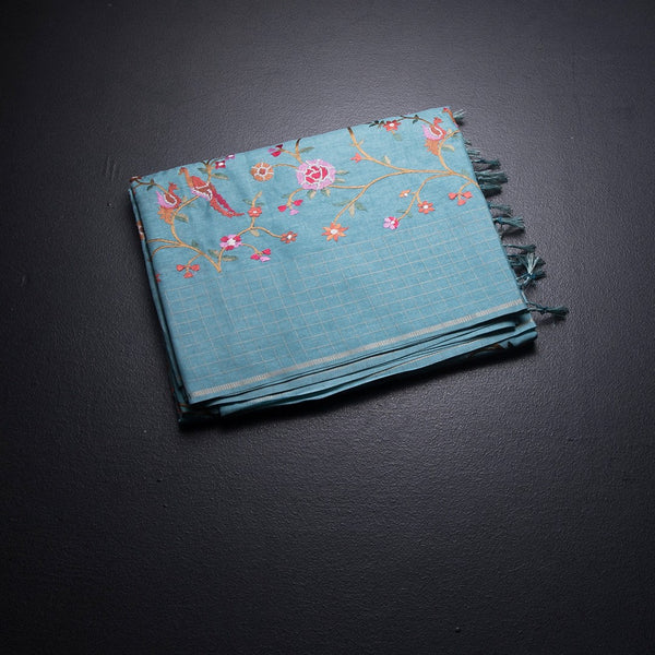 KSRTSR42309-1-Raw-Silk-Sky-Blue-Thread-Work-Saree-With-Birds-Design-02-fold