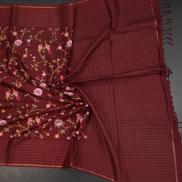 KSRTSR42311-4-Raw-Silk-Maroon-Thread-Work-Saree-With-Birds-Design-03-crush