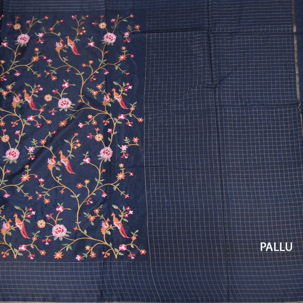 KSRTSR42313-2-Raw-Silk-Dark-Blue-Thread-Work-Saree-With-Birds-Design-02-pallu