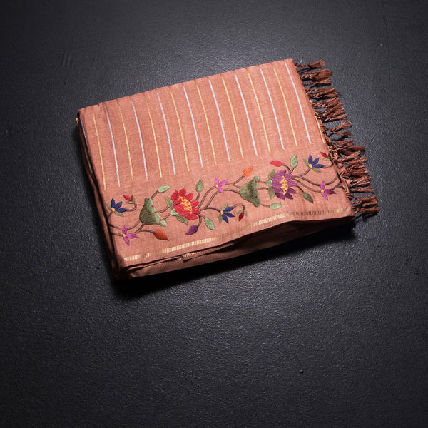 KSRTSR42326-1-Raw-Silk-Peach-Zari-Stripes-Saree-And-Thread-Border-03-fold