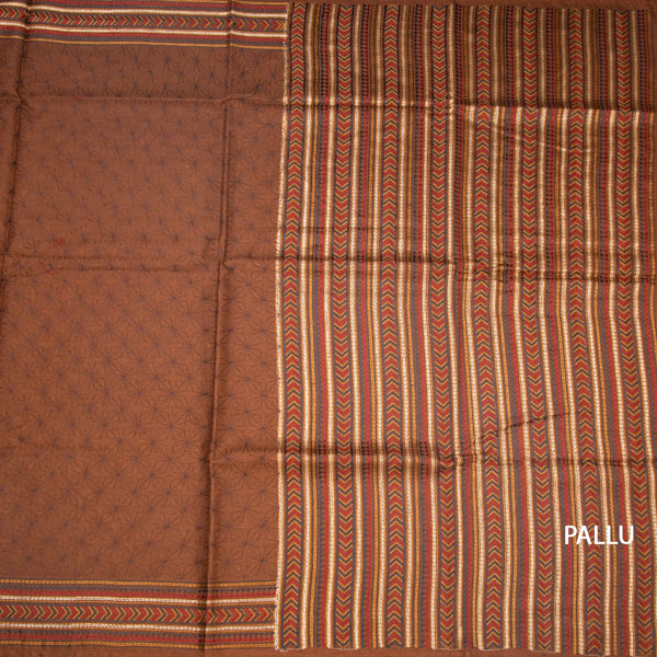 KSRTSR42366-2-Raw-Silk-Cinnamon-Brown-Thread-Work-Saree-pallu