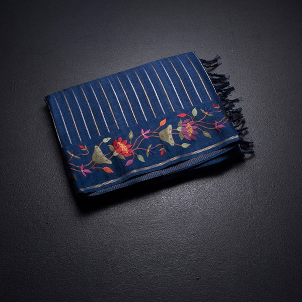 KSRTSR42381-1-Raw-Silk-Dark-Blue-Zari-Stripes-Saree-And-Thread-Border-02-fold