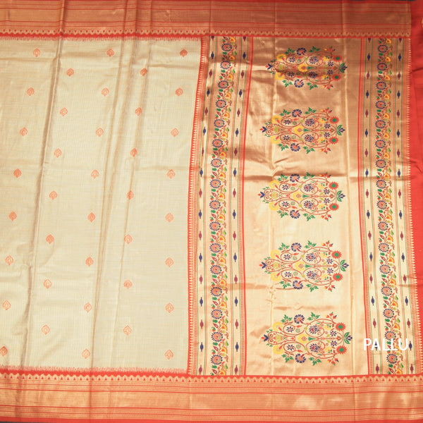 KSRTSR42445-2-Art-Silk-Gold-Zari-Worked-Saree-02-pallu
