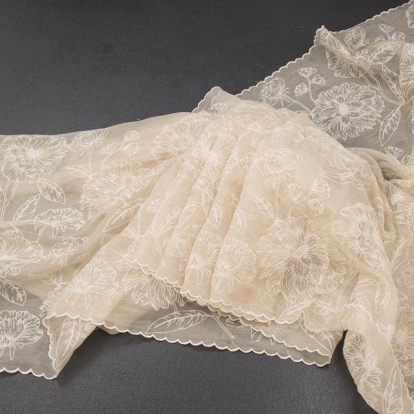 KSRTSR42465-Organza-Cream-Floral-Thread-Work-Saree-06-main