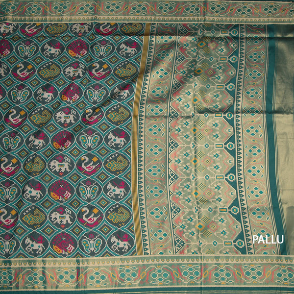 KSRTSR42522-2-Banaras-Dark-Green-Ikkat-Pattern-Saree-pallu