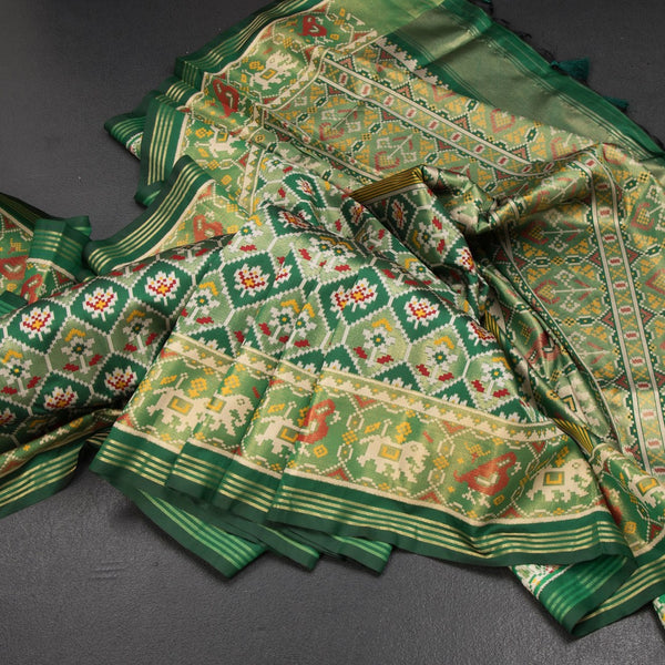 KSRTSR42526-Banaras-Dark-Green-Ikkat-Pattern-Saree-02-main