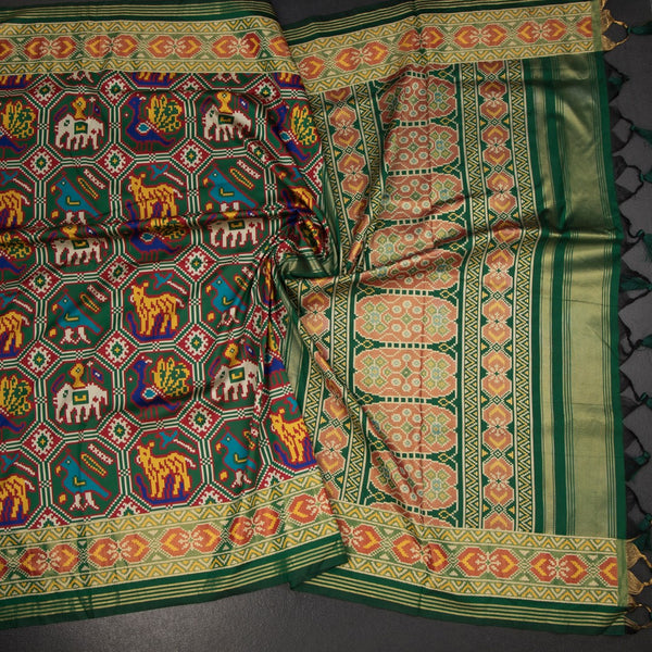 KSRTSR42532-4-Banaras-Forest-Green-Ikkat-Pattern-Saree-crush