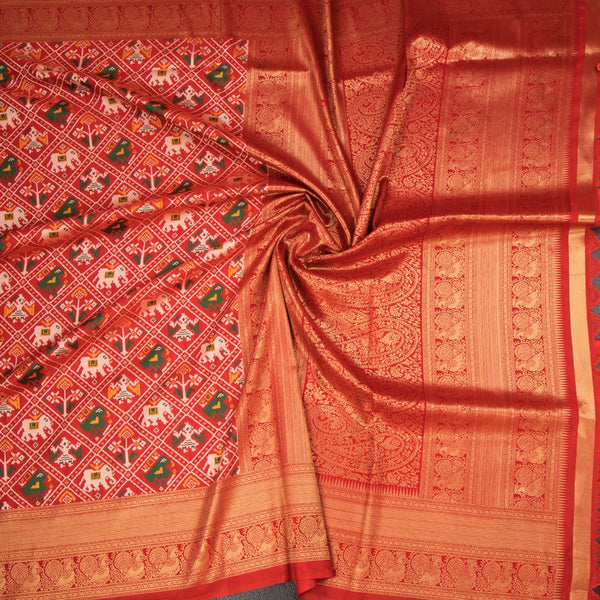 KSRTSR42534-4-Banaras-Red-Ikkat-Pattern-Saree-02-crush