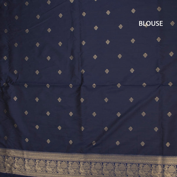 KSRTSR42535-3-Banaras-Navy-Blue-Ikkat-Pattern-Saree-03-blouse