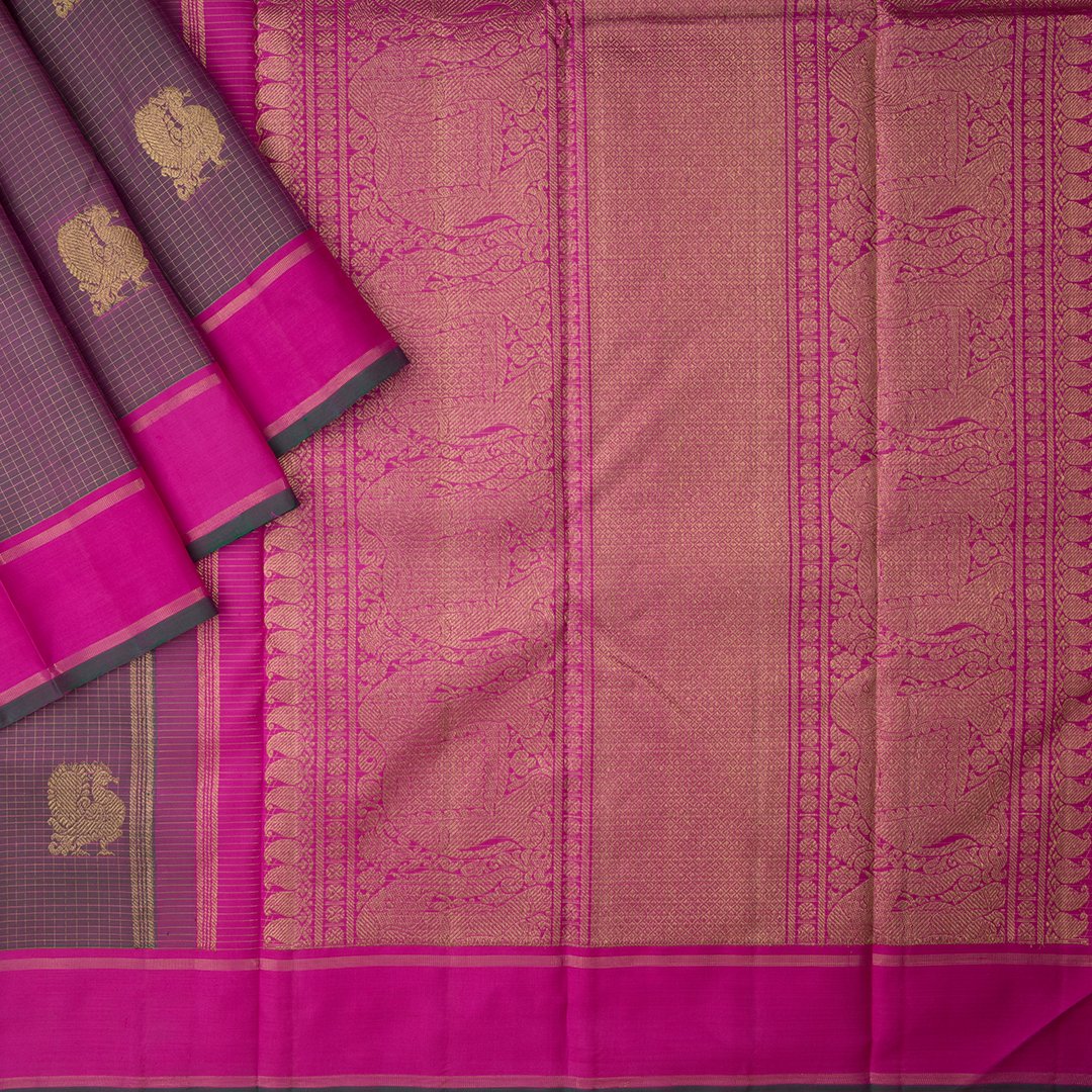 Shot Colour Micro Checked Silk Saree With Elephant Design On The Pallu