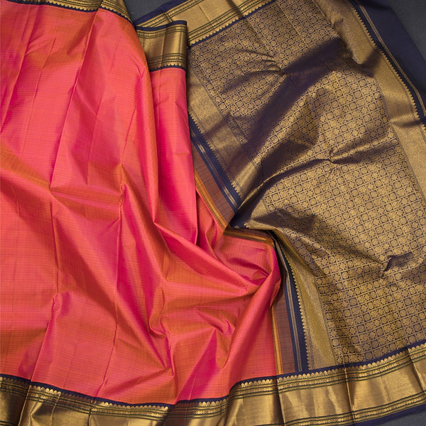 Shot Colour Checked Silk Saree And Zig Zag Zari Border
