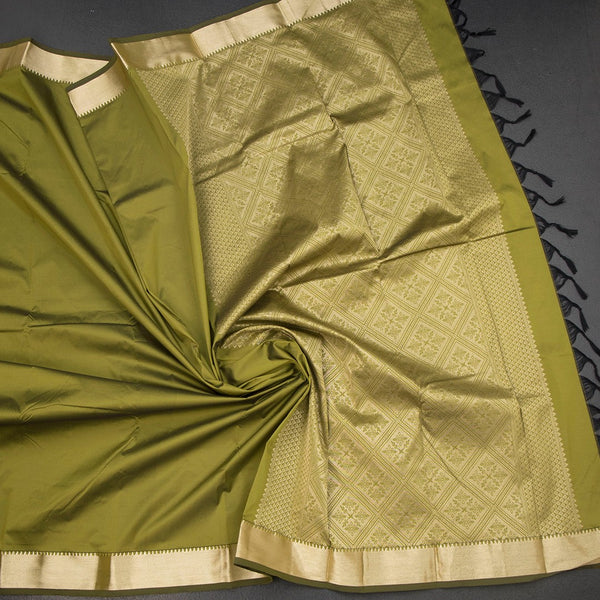KSSMLSR42094-5-Semi-Silk-Olive-Green-Plain-Saree-And-Zari-Border-02-crush