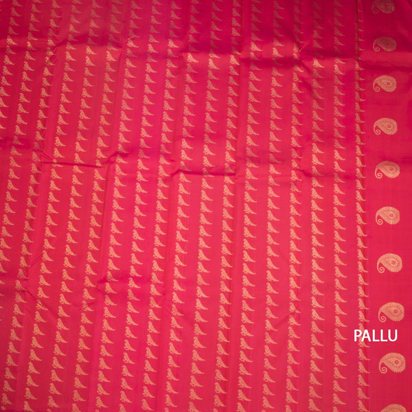 KSSMLSR42351-2-Reddish-Pink-Borderless-Silk-Saree-With-Birds-Design-And-Contrast-Pallu-pallu