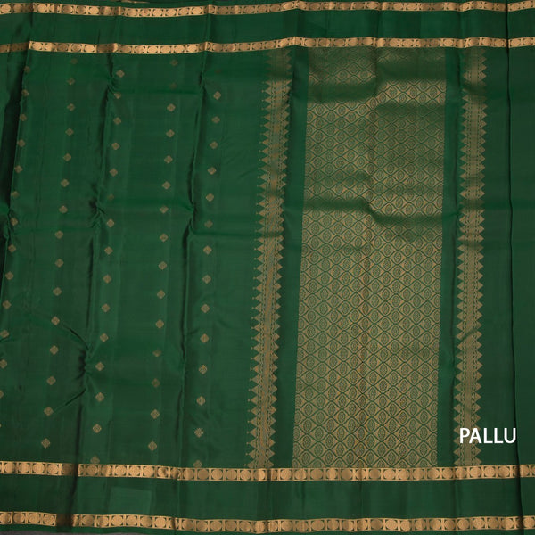 KSSMLSR42472-2-Dark-Green-Silk-Saree-With-Zari-Buttas-And-Rettapet-Border-pallu