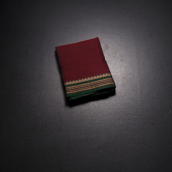 KSSRSSR42417-1-Dharwad-Cotton-Maroon-Plain-Saree-And-Thread-Border-fold
