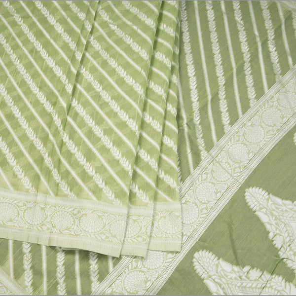 Green Kota Cotton Thread Embroidered Saree 03