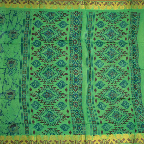 Sungudi Cotton Parrot Green Printed Saree Without Blouse 02