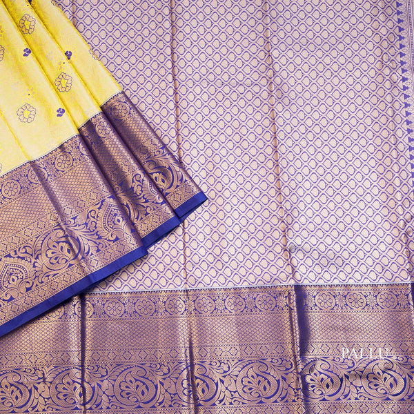 Light Green Semi Silk Saree With Contrast Border