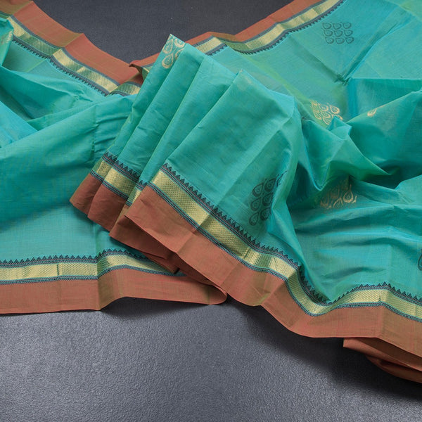 Chettinad Cotton Emerald Green Thread Work Saree With Contrast Border