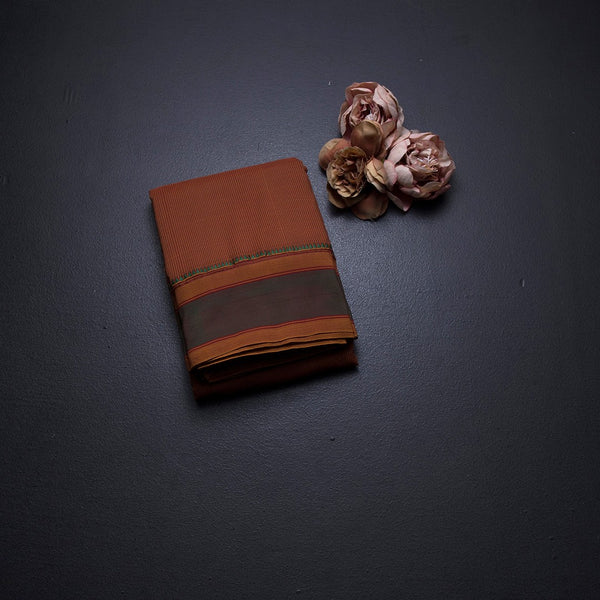 Dharwad Cotton Maroon Micro Checked Saree 03