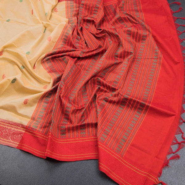 Poly Cotton Cream Saree With Thread Buttas And Thread Border - Kumaran Silks