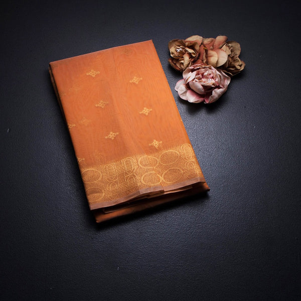 KTSR42052-1-Silk-Cotton-Orange-Zari-Worked-Saree-fold