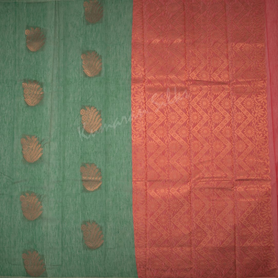 Silk Cotton Light Green Borderless Saree With Floral Buttas On The Body And Zig Zag Design On The Pallu