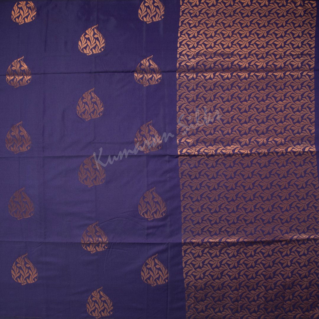 Semi Soft Silk Ink Blue Borderless Saree With Leaf Buttas On The Body And Floral Design On The Pallu